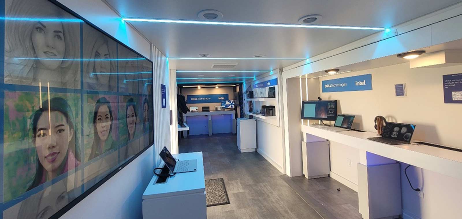 Mobile Road Show Trailers​